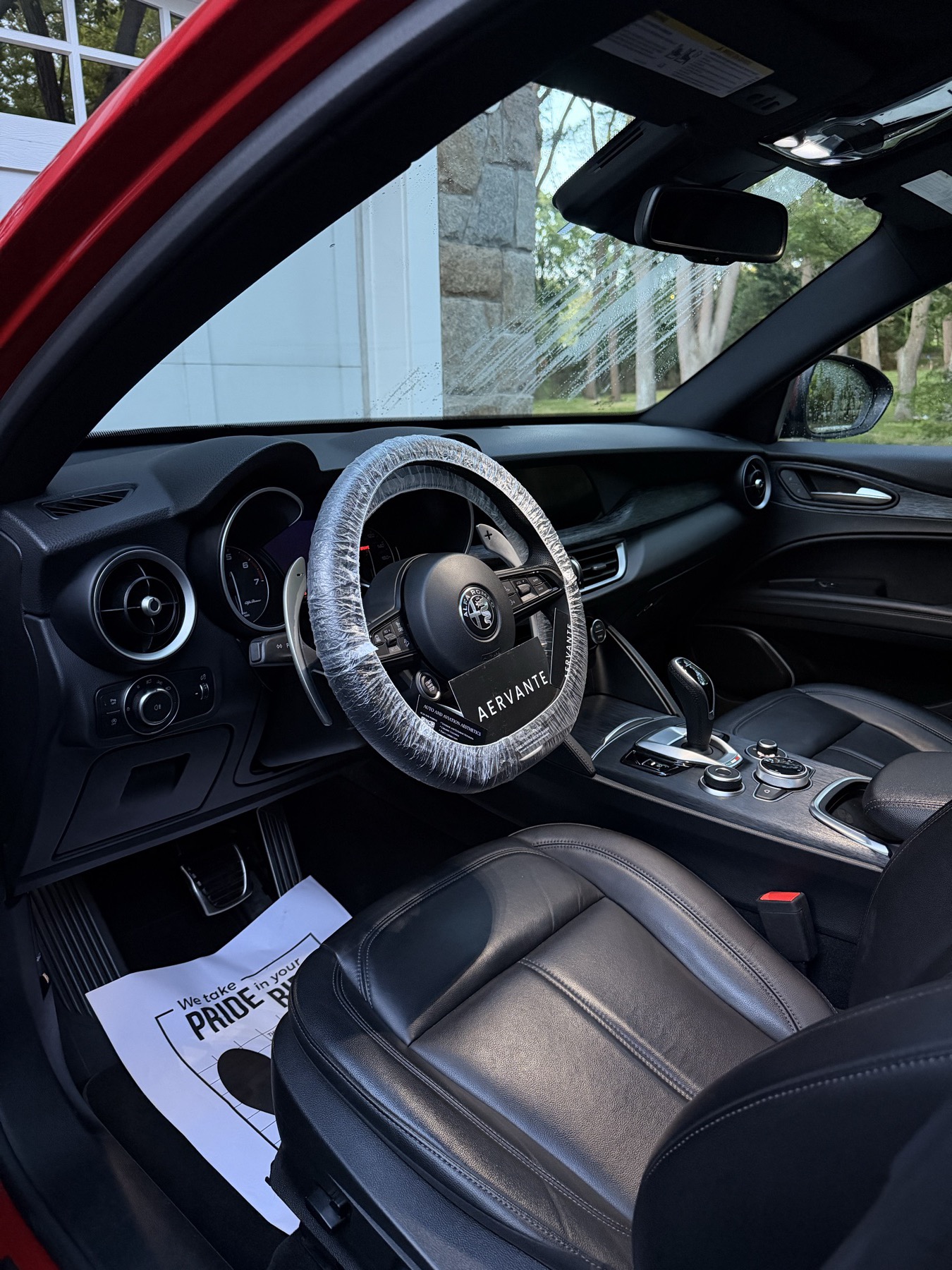 Alfa Romeo cabin after shampoo and extraction